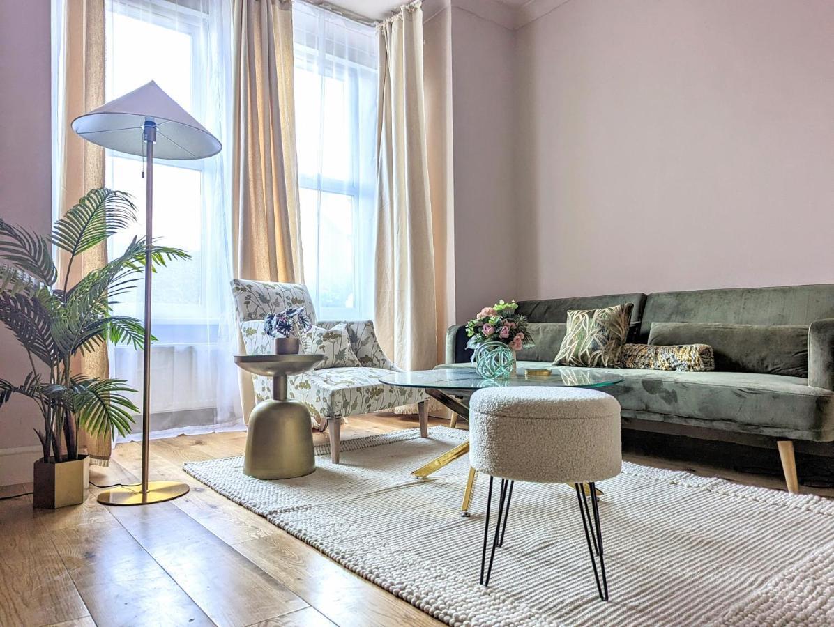 Gorgeous Apartment Wood Green Palmers Green Eksteriør bilde