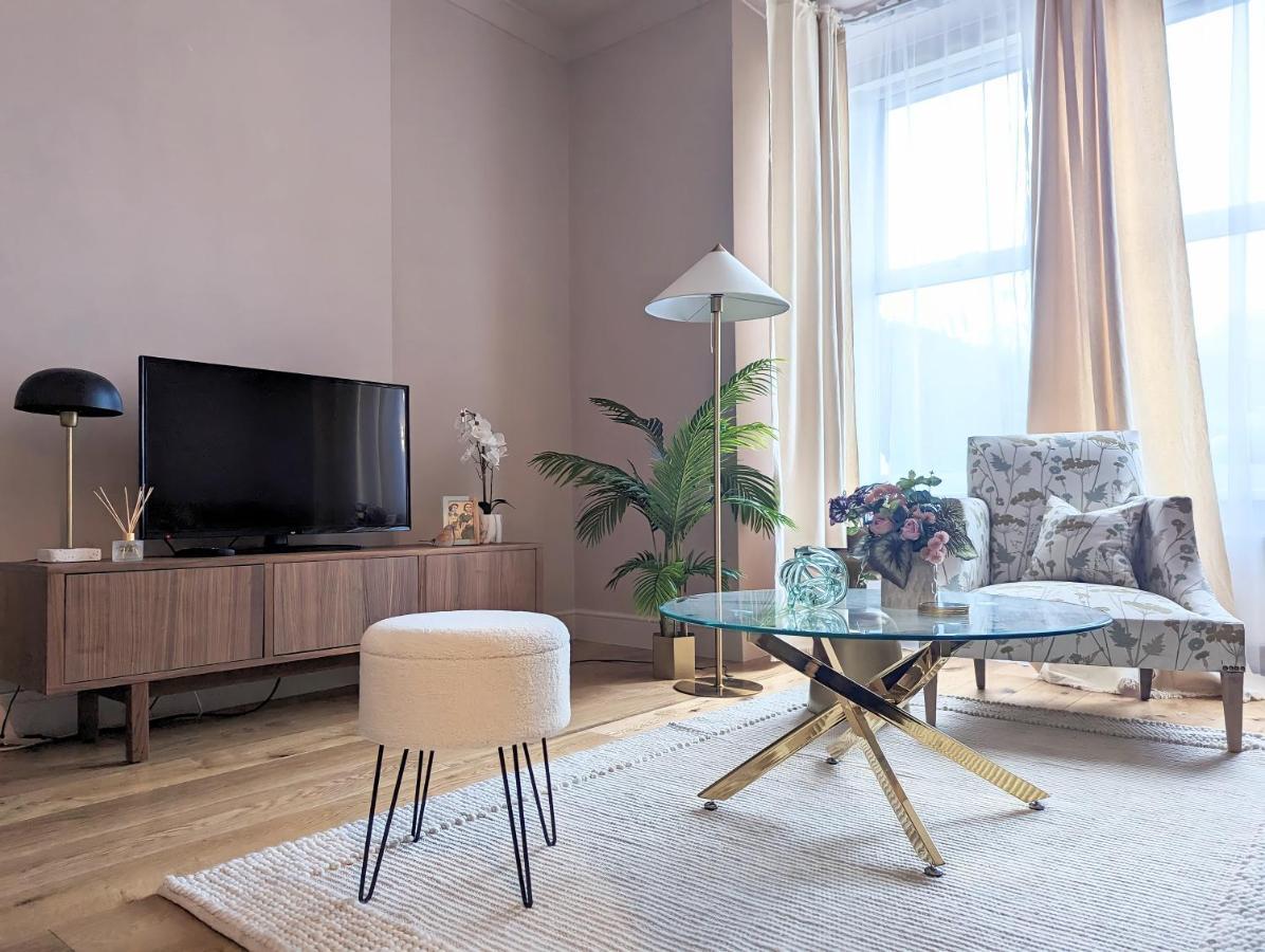 Gorgeous Apartment Wood Green Palmers Green Eksteriør bilde