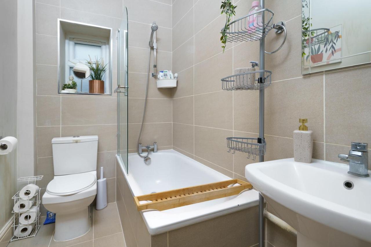 Gorgeous Apartment Wood Green Palmers Green Eksteriør bilde
